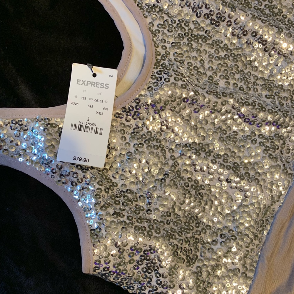 Dress - Picture 4 of 5